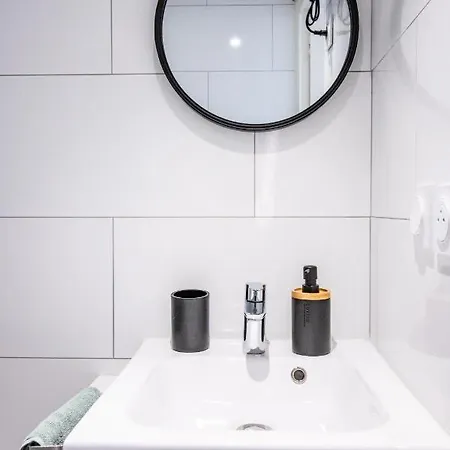 Апартаменты Beau Climatise 'alma 3' - Wifi Fibre - Netflix
